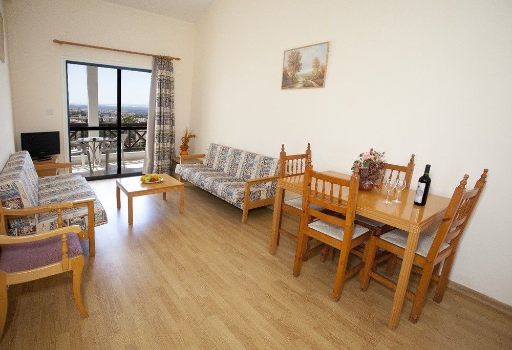 Episkopiana Hotel & Sport Resort Episkopi  Экстерьер фото