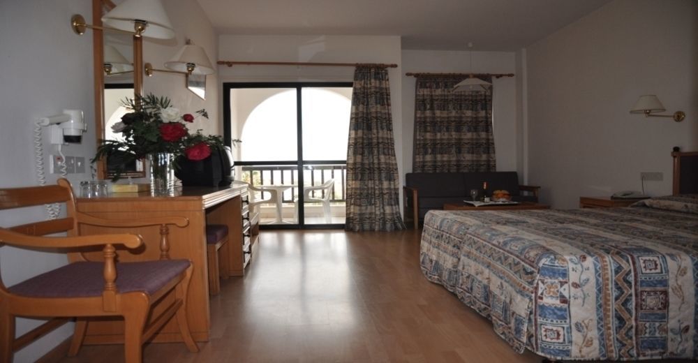 Episkopiana Hotel & Sport Resort Episkopi  Экстерьер фото